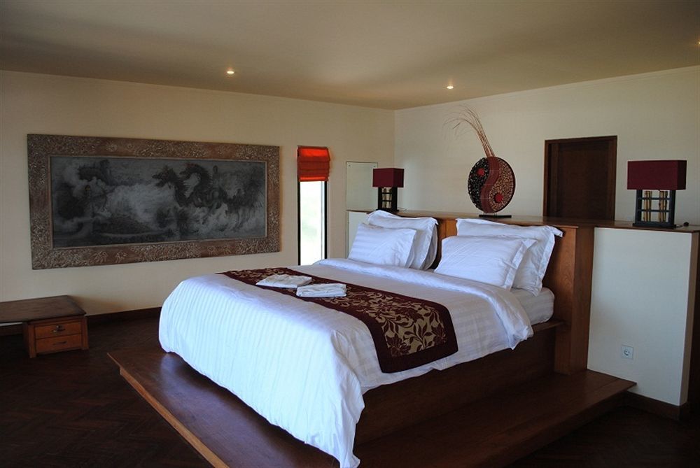 Suarti Resort, Villas & Gallery Ketewel Exterior photo