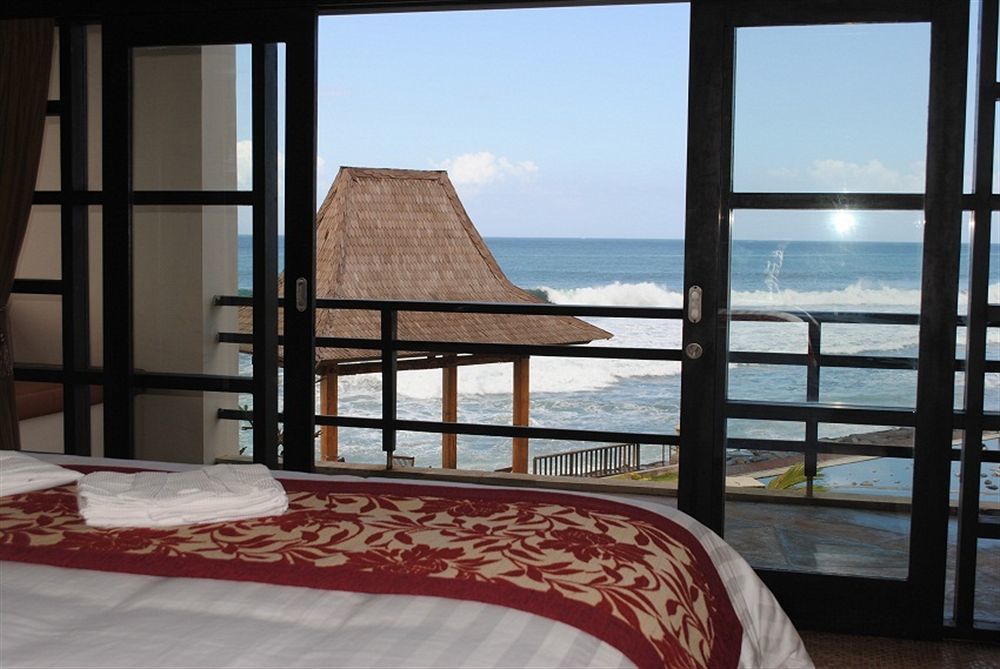 Suarti Resort, Villas & Gallery Ketewel Exterior photo